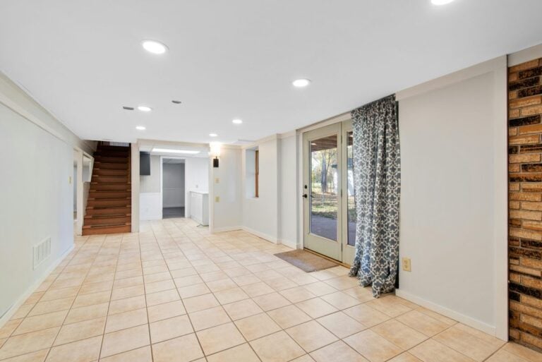 basement-pic-768x513